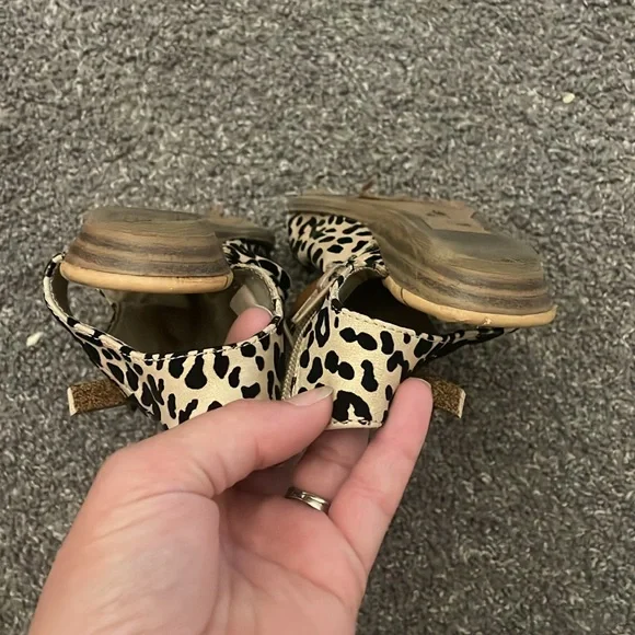 Girl Blowfish Sandals - Picture 7 of 9